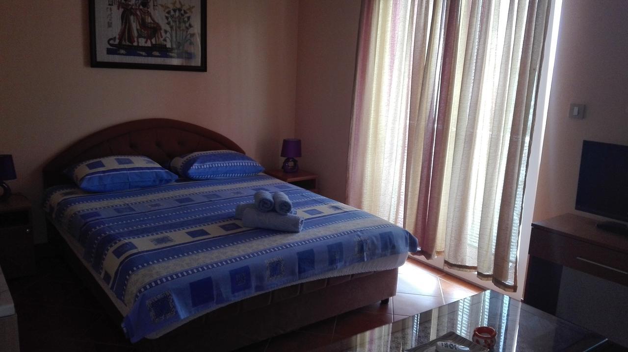 Apartments Tasija Tivat Ngoại thất bức ảnh