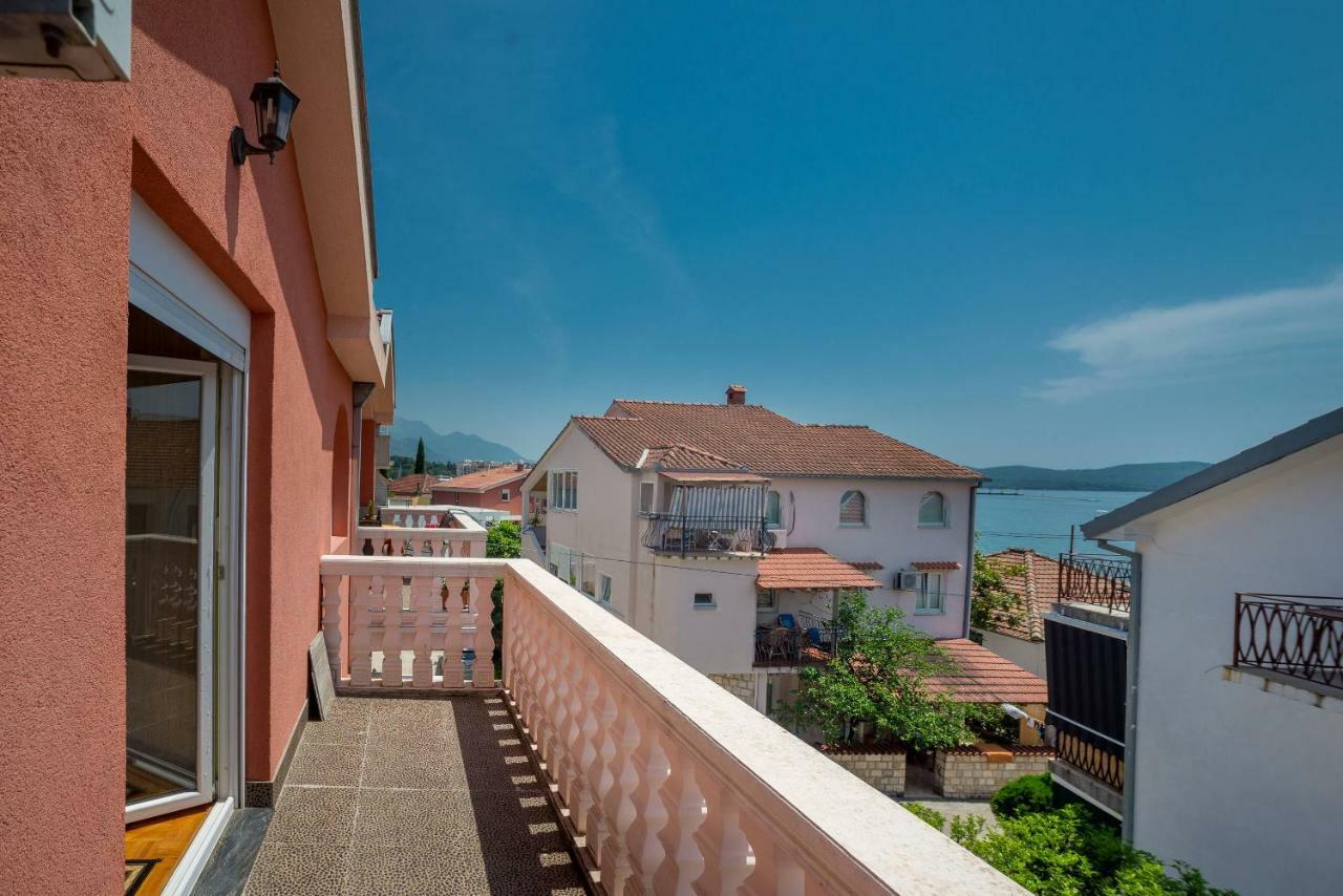 Apartments Tasija Tivat Ngoại thất bức ảnh